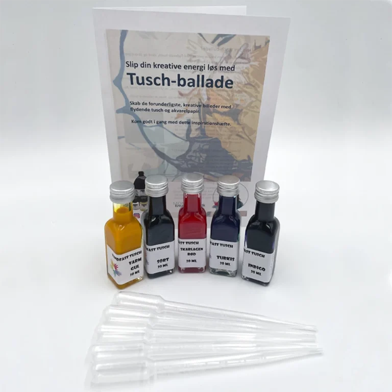 Kreativt sæt med fem flasker farvet tusch, pipetter og hæfte med instruktioner.