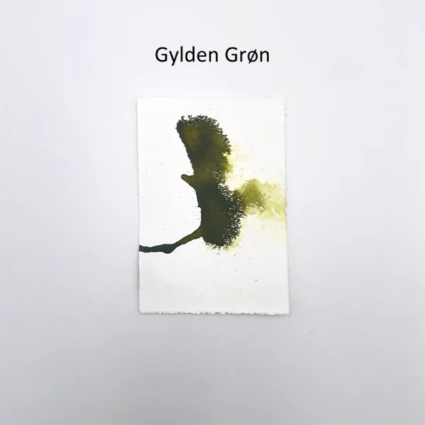 Tusch-ballade startsæt, "naturfarver" 14 Farveprøve med gylden grøn tusch på akvarelpapir med mørke og lyse grønne toner.